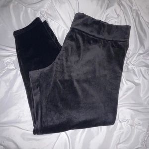 No Boundaries Velvet/Sueded Leggings 🖤 3X 23-25